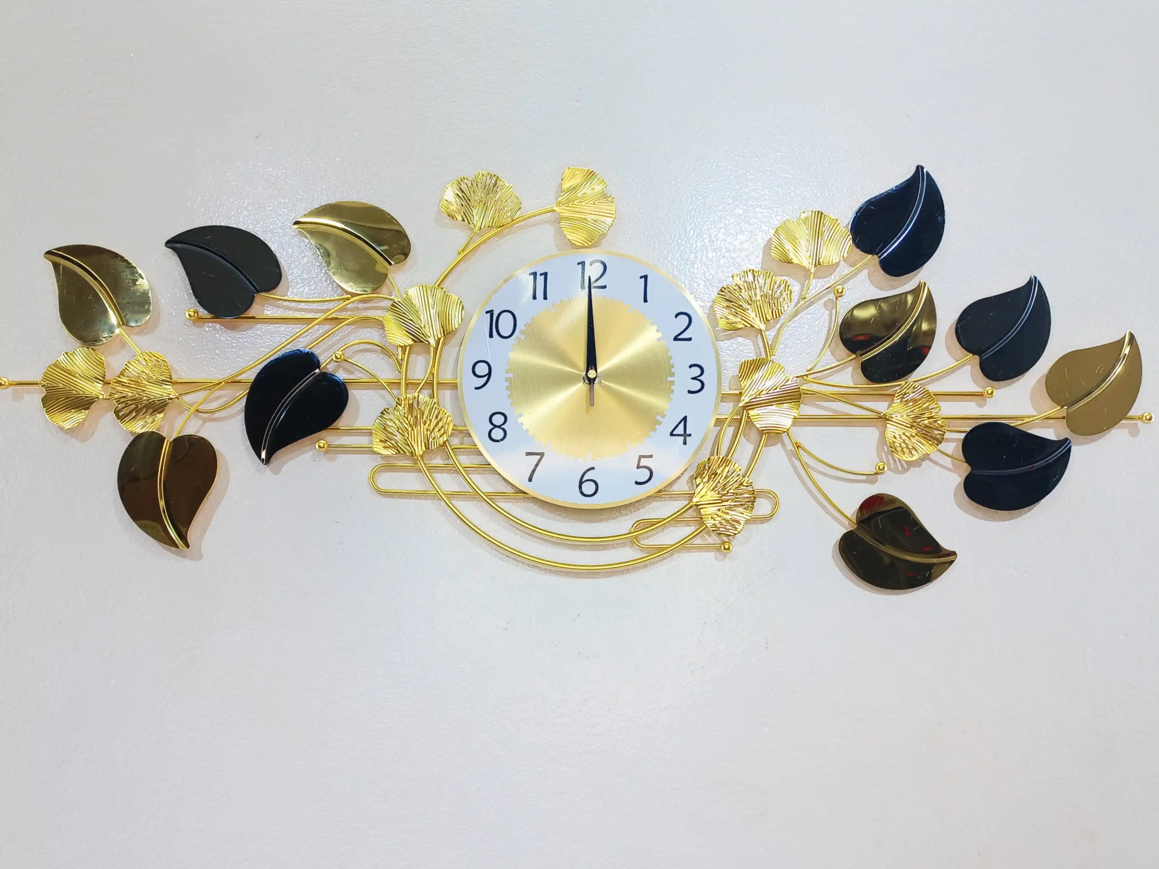 Metal Glossy & Golden Leaf Decorative Wall Décor Clock- 17683