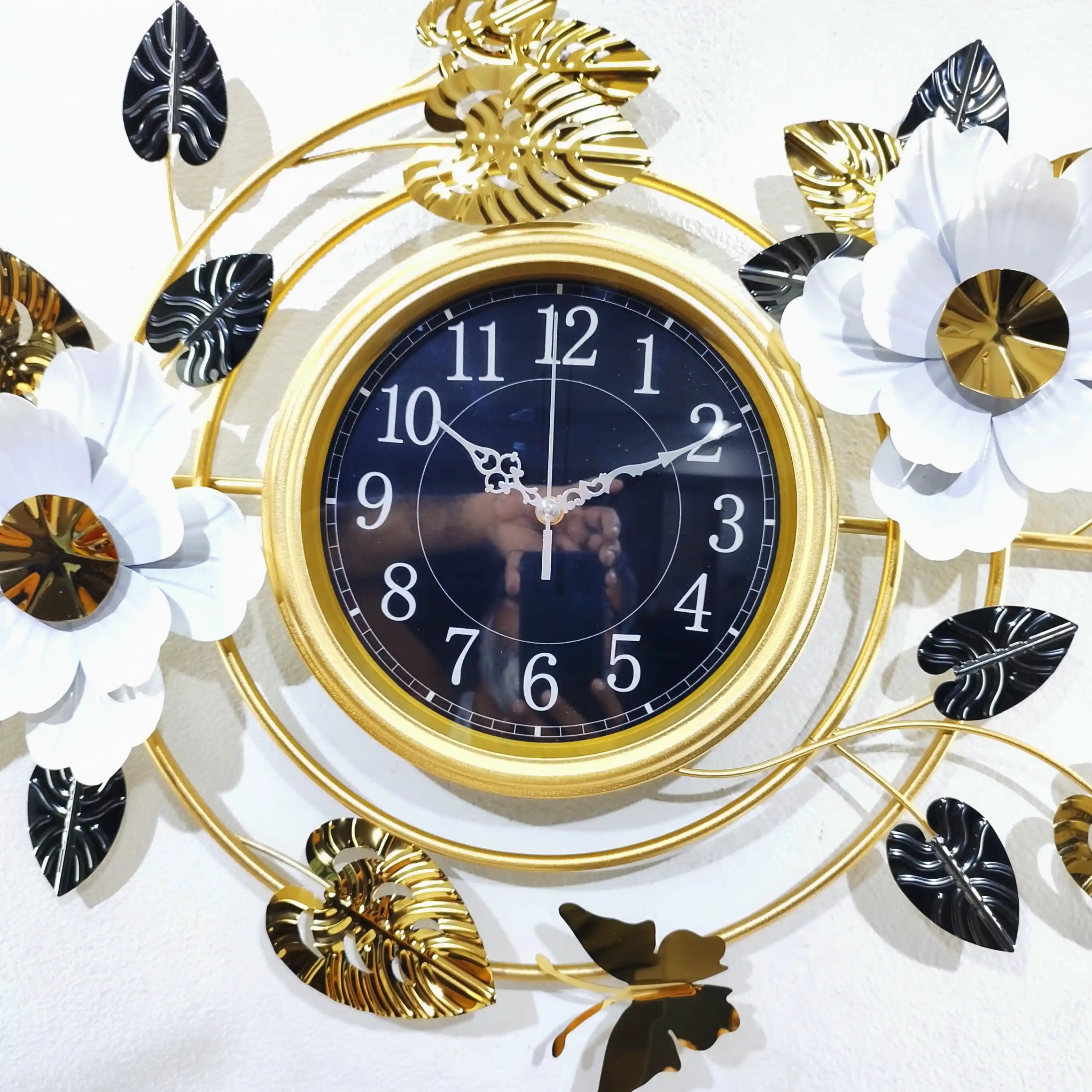 Metal Floral & Leaf Decorative Wall Decor Clock - 17871